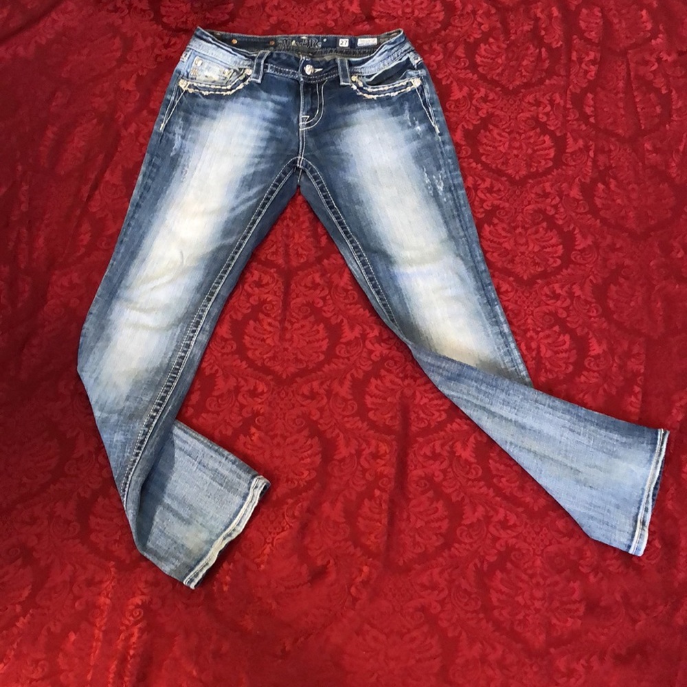 Miss Me Sz 27 Easy Straight jeans with factory distressing and fading